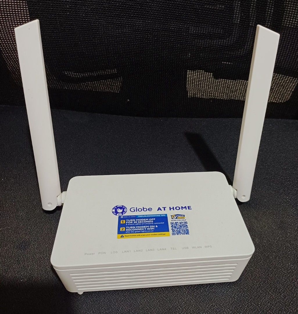 Glober Fiber Router (Category: Other Accessories) located in Taytay. Submitted by techie01 (Listing ID 1388419010, Image 1). Description: No issue. RFS. Di na ginagamit. No low baller. Pick up only: Santa Ana Taytay.