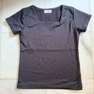 (Category: ) located in . Submitted by preloved25__ (Listing ID 1388363390, Image 1). Description: .