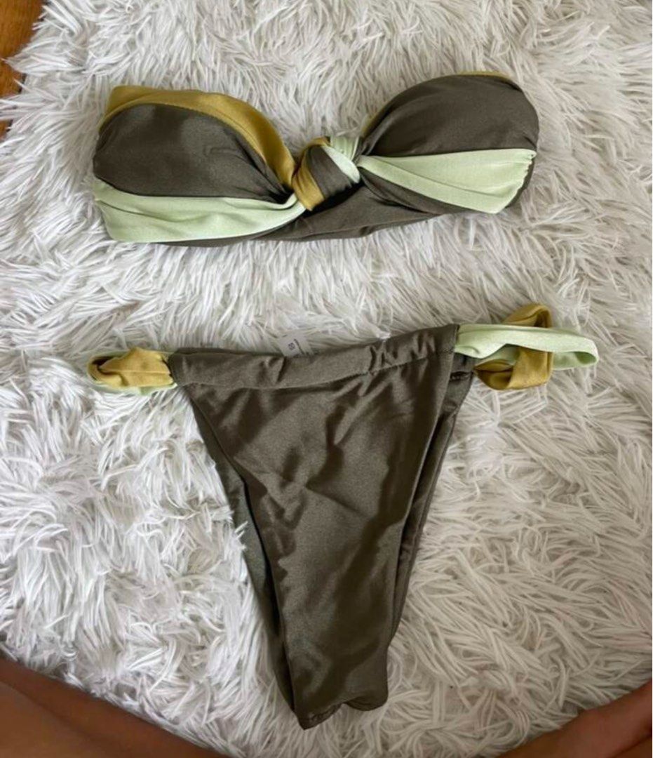 Green Strapless Bikini Set (Category: Bikinis & Swimsuits) located in Quezon City. Submitted by beesly (Listing ID 1388446161, Image 3). Description: - size of top & bottom : medium - only used for photo - actual photos posted -can do same day delivery within Manila .
