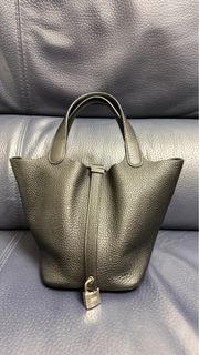 （分類：）位於 。 由 j.ccccc 提交（商品編號 1388423710，圖片 1）。簡介： 。