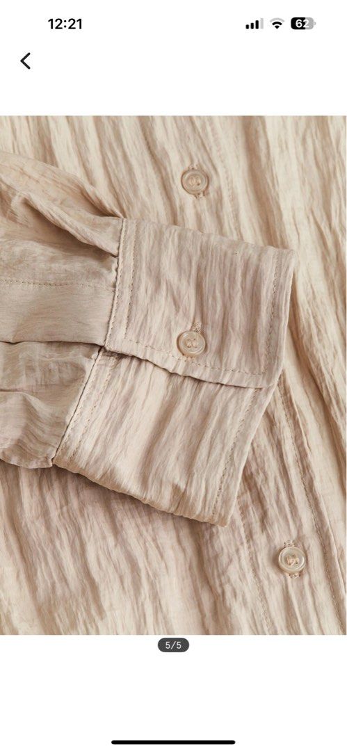 HM Crinkled Shirt Nude S (Category: Blouses) located in Marikina City. Submitted by acbwee (Listing ID 1388340465, Image 2). Description: Used twice.