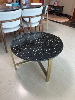 （分類：）位於 。 由 ashda 提交（商品編號 1388316570，圖片 1）。簡介： 。