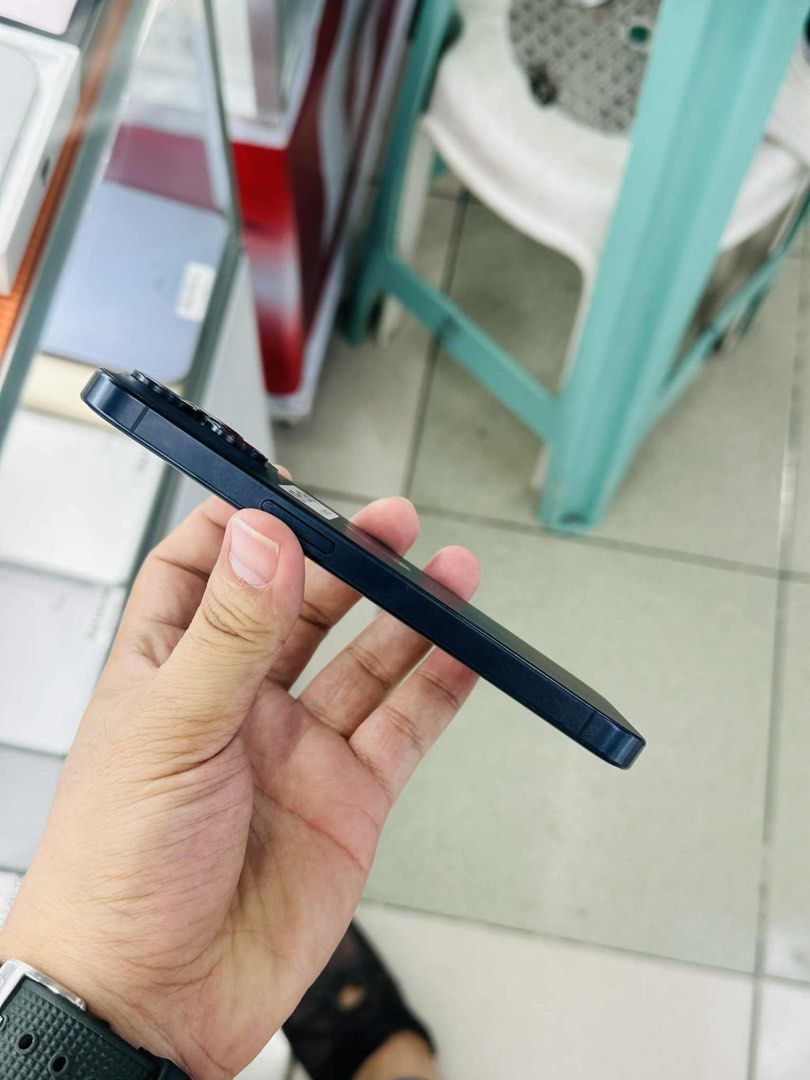 Iphone 15 Pro 256gb 95bh No issues Openline HK variant (Category: iPhone 15 Series) located in San Juan City. Submitted by najihahtelecomshop2018 (Listing ID 1388487980, Image 3). Description: Legit Store | Original unit FOR SALE | TRADE / SWAP ▫️INSTALLMENT thru: 🔸Credit Card (straight / installment) 🔸Ggives / Gcredit + 6% interest 🔸Spay Later + 6% interest (RFS: Buy and Sell any kinds of Gadgets) Description: iPhone 15 Pro 256GB ( other GB a