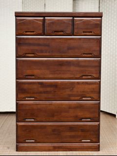(Category: ) located in . Submitted by FurnitureGallery (Listing ID 1388464120, Image 1). Description: .