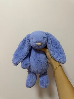 (Category: ) located in . Submitted by renxiangs (Listing ID 1388456210, Image 1). Description: .