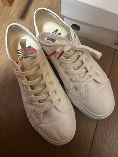 （分類：）位於 。 由 redblue1 提交（商品編號 1388367238，圖片 1）。簡介： 。