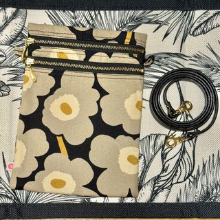 （分類：）位於 。 由 louyi 提交（商品編號 1388475352，圖片 1）。簡介： 。