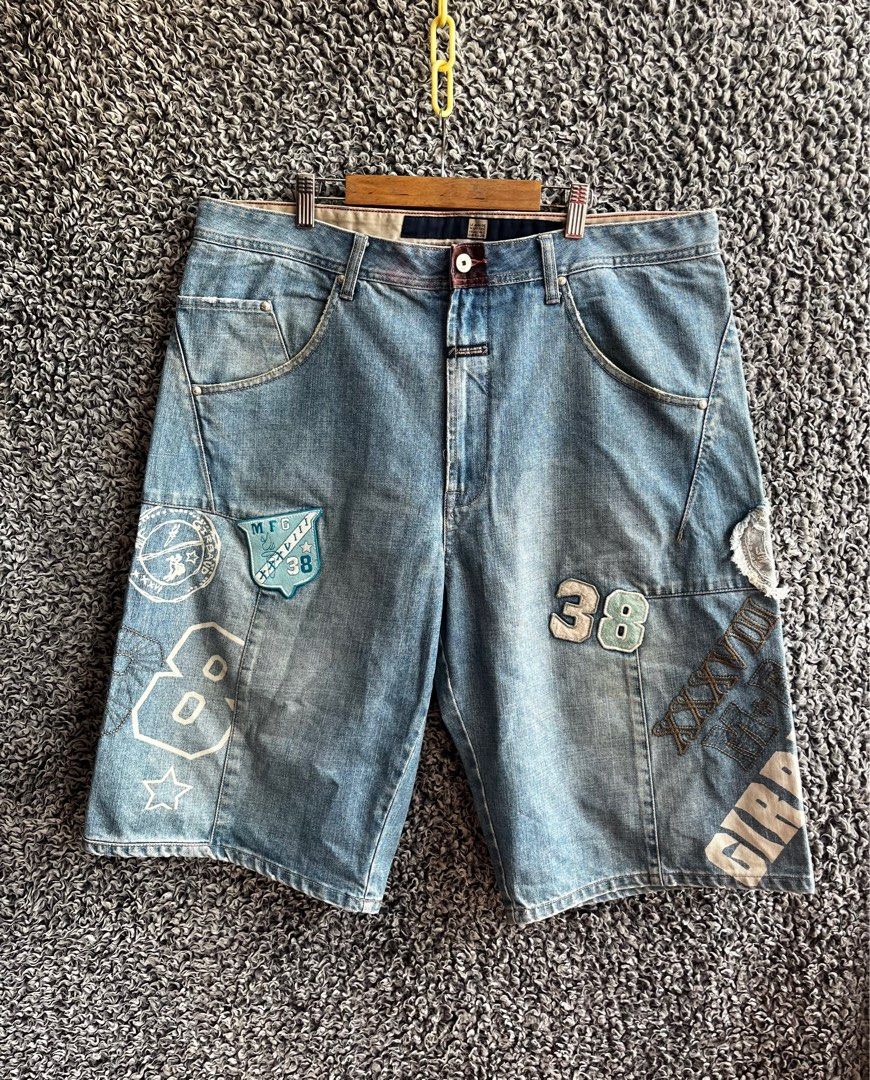 Marithe Francois Girbaud Jorts | Size 36 (Category: Shorts) located in General Trias. Submitted by zrchustle.604 (Listing ID 1388360162, Image 1). Description: nonissue made in italy.