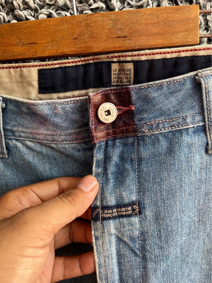 Marithe Francois Girbaud Jorts | Size 36 (Category: Shorts) located in General Trias. Submitted by zrchustle.604 (Listing ID 1388360162, Image 3). Description: nonissue made in italy.