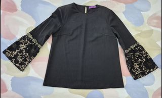 (Category: ) located in . Submitted by preloved_branded_items (Listing ID 1388336848, Image 1). Description: .