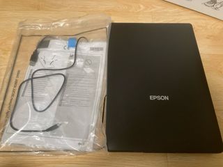 EPSON Prefection V39 scanner