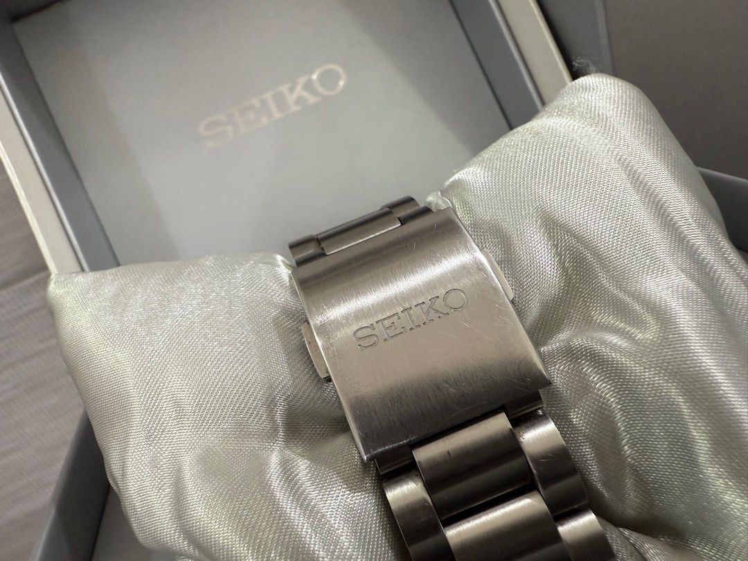 Seiko Speedtimer Panda SSC813 (Category: Luxury Watches) located in Las Pinas. Submitted by cnp2021 (Listing ID 1388378962, Image 3). Description: USED SEIKO SPEEDTIMER PANDA SSC813 SSC813 - Local AD Complete inclusion with receipt 9.7/10 Physical condition Grab/Lalamove/Gogoexpress/LBC BDO/BPI/Gcash/Layaway 🏷️ : Php 22990 📍: Las Pinas DM us for inquiries @kicksntech.