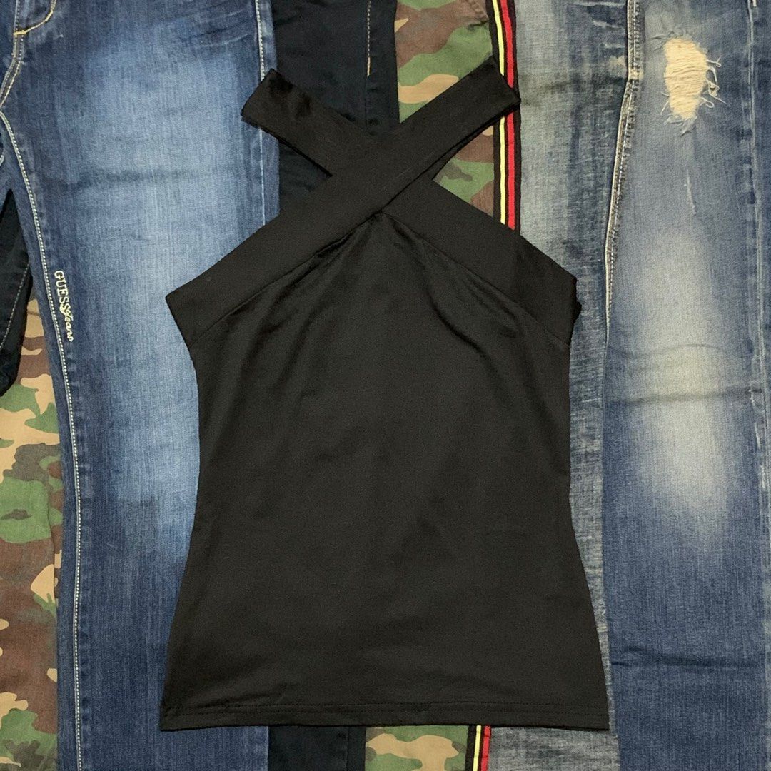 Tops (₱70-₱100) (Category: Others Tops) located in Magalang. Submitted by byali (Listing ID 1388473524, Image 2). Description: Slide 1-6 are all priced at ₱100 Slide 7-10 are all priced at ₱70 • Sizes range from xs-medium • Direct message for more details & questions • All are fixed prices. Low-ballers won’t be entertained Mode of payments: - GCash - Meet-ups.