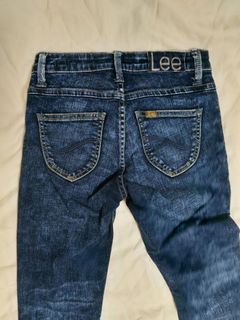 (Category: ) located in . Submitted by anonymous_closet (Listing ID 1388390900, Image 1). Description: .