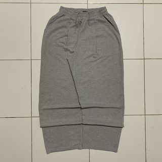 (Category: ) located in . Submitted by worldwidewear.com (Listing ID 1388458017, Image 1). Description: .