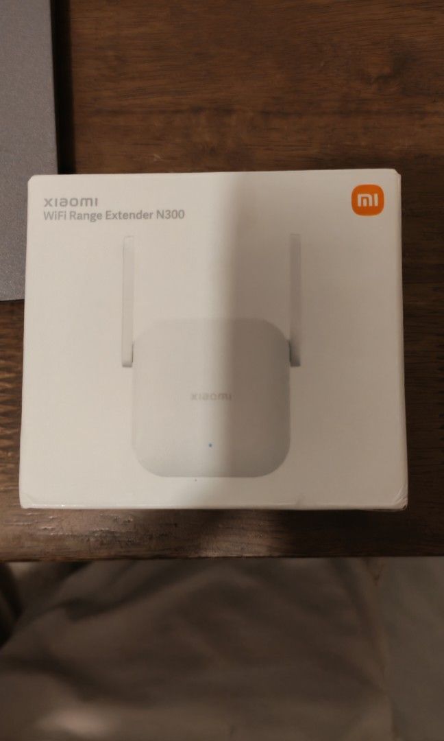 Xiaomi Wifi Range Extender N300 2nd Hand (Category: Networking) located in Mandaluyong City. Submitted by odaysmith (Listing ID 1388457943, Image 2). Description: Xiaomi Wifi Range Extender N300 2nd Hand Good as New bought last june with box rfs: new network setup.