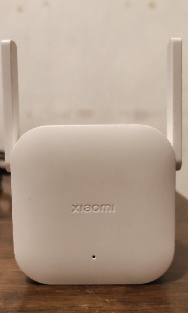 Xiaomi Wifi Range Extender N300 2nd Hand (Category: Networking) located in Mandaluyong City. Submitted by odaysmith (Listing ID 1388457943, Image 1). Description: Xiaomi Wifi Range Extender N300 2nd Hand Good as New bought last june with box rfs: new network setup.