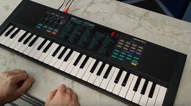 yamaha pss-270 vintage keyboard (Category: Musical Instruments) located in Los Banos. Submitted by oddklay (Listing ID 1388484001, Image 2). Description: all keys working no flaws.