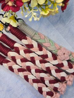 由 zhuyang_macrame (刊登 ID 1388649406，圖片 1) 提交，位於 的 (類別：)，說明：。