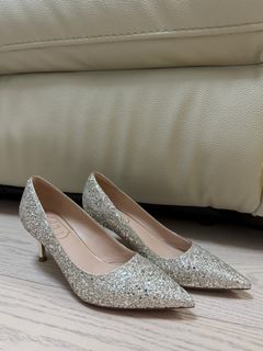 （分類：）位於 。 由 shopper_hoyeaaaaa 提交（商品編號 1388634709，圖片 1）。簡介： 。