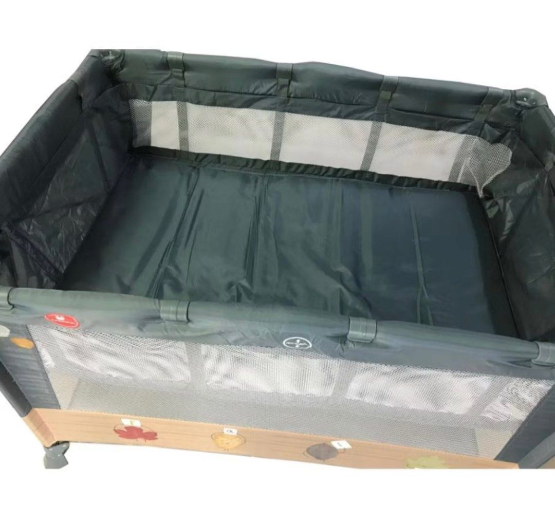 Akeeva Crib (Category: Cots & Cribs) located in Manila. Submitted by louievicocollections (Listing ID 1388577055, Image 3). Description: Ptpa Akeeva Crib Foldable Compact fold w/ nylon travelbag Can use as crib/playpen Twice use only Selling for only 2500 Mop:Gcash/BPI Ship via lalamove Loc:Caloocan South.