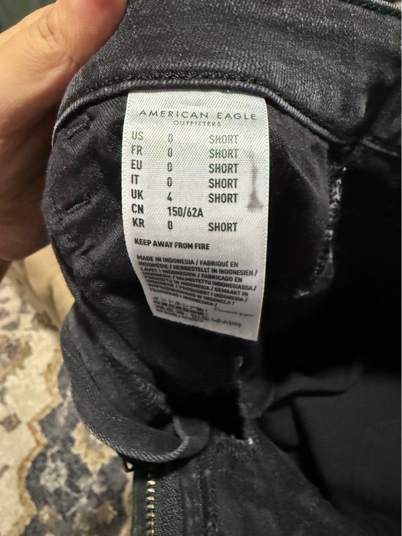 American Eagle Black denim (Category: Jeans) located in Quezon City. Submitted by jiafoo (Listing ID 1388577592, Image 3). Description: Black American Eagle Denim.