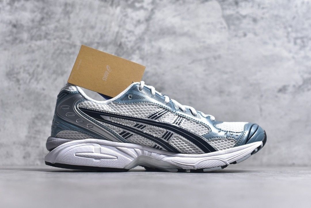 🥇Asics Gel-Kayano 14 White Blue running shoes (Category: Sneakers) located in Singapore. Submitted by mia12138 (Listing ID 1388538068, Image 3). Description: 👞 Size Euro 36-46👞 ✈️ Free shipping✈️ 👀 Pre order Delivery 10-12 days 👀 👉 All pictures take by real product 👈 👉 Other style and size Pm for details 👈 .