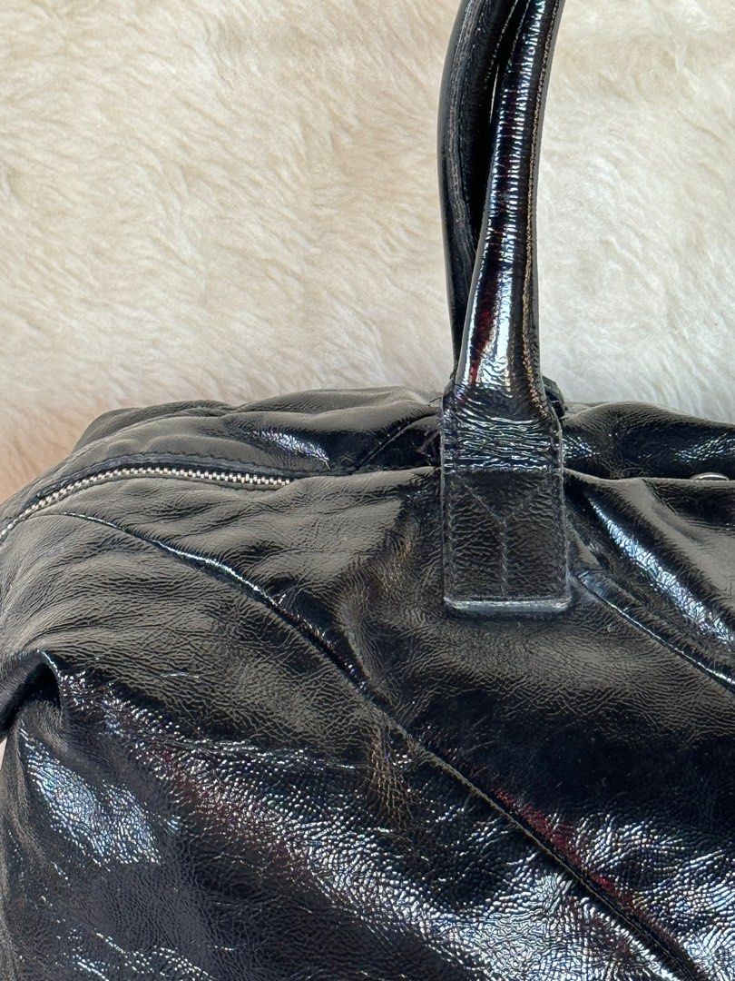 Authentic Ysl (Category: Luxury Bags & Wallets) located in Manila. Submitted by chloe_luxuries (Listing ID 1388531002, Image 3). Description: Guaranteed Original YSL Easy Large aize in color Black Still in very good condition Comes with dustbag Pm for more details.