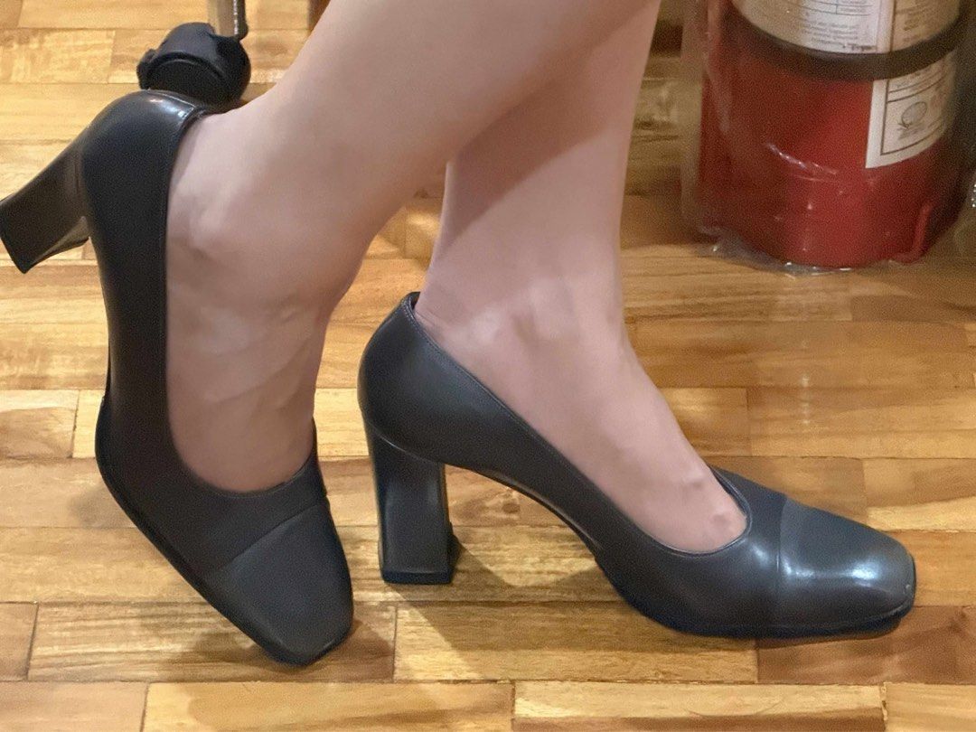 Bally Silver Gray Block Heels (Category: Heels) located in Makati City. Submitted by declutterteacher (Listing ID 1388601810, Image 1). Description: ❤️I'm size 7; 24CM 💙 Bought in Japan 💙 What you see is what you get 💙 Box included;with dust LAST PRICE POSTED.