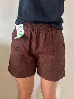 (Category: ) located in . Submitted by chafikislooks (Listing ID 1388683082, Image 1). Description: .