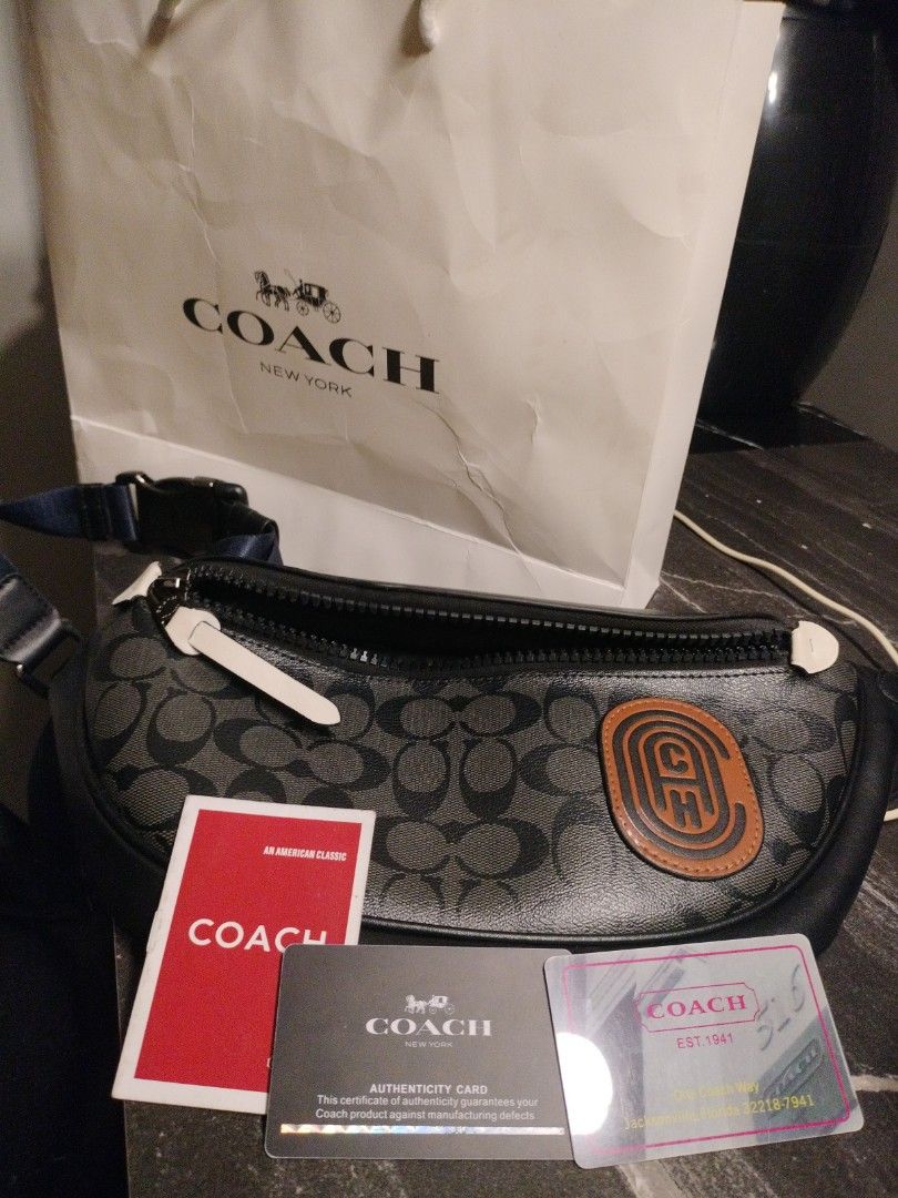 Coach belt bag for only 4k (Category: Looking For) located in Pasig City. Submitted by wenaquilay (Listing ID 1388624118, Image 1). Description: slight used but not abused. DM me negotiable.