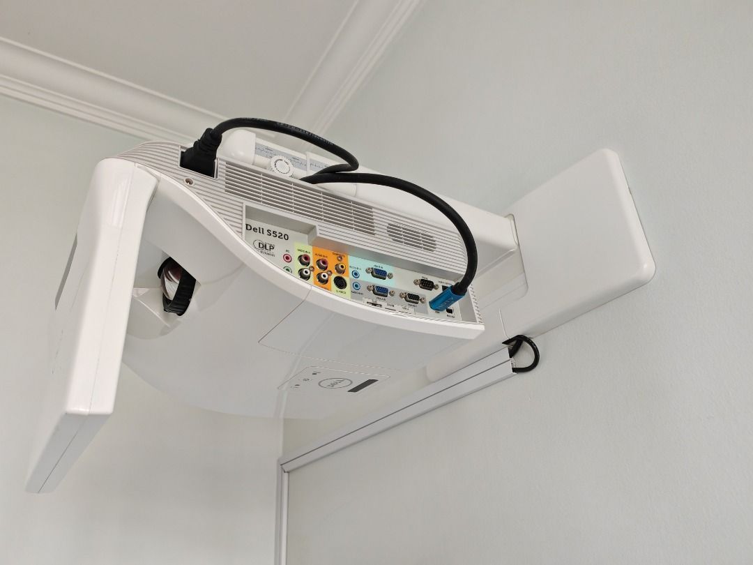 Dell S520 Projector - Used (Category: Projectors) located in Singapore. Submitted by wjuz84 (Listing ID 1388649416, Image 1). Description: - Used Dell SHORT Throw projector - Perfect for home entertainment - Tested and working - Includes power cable - Includes a remote control - Includes wall mount as seen in picture (just this wall mount cost me $200) - Great for movies and gaming I am moving house and I do not have a good place for me to mount 