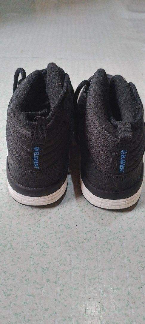 element shoes (Category: Sneakers) located in Marikina City. Submitted by brandodracu (Listing ID 1388554576, Image 2). Description: came from canada size "10 preloved declutter.