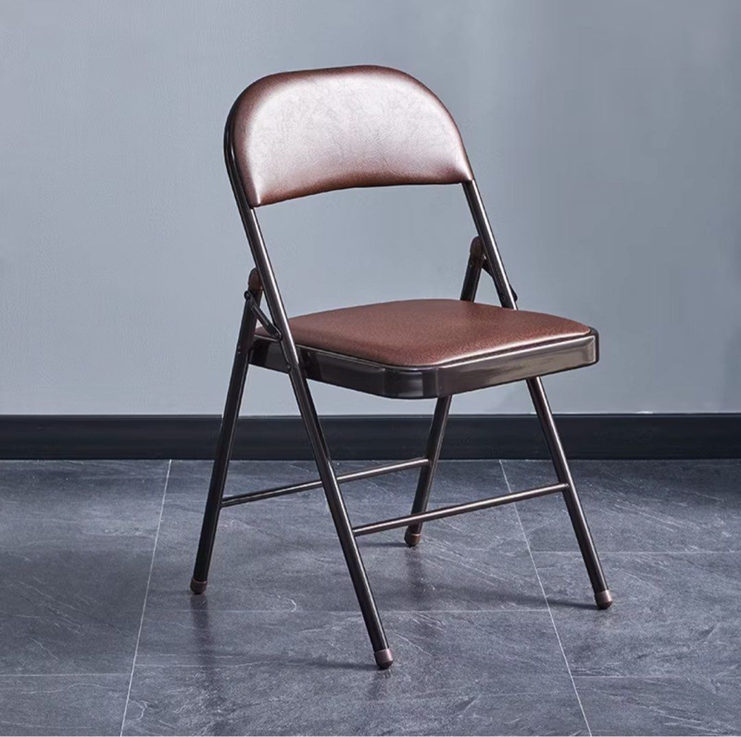 folding chair brown steel comfy (Category: Chairs) located in Manila. Submitted by mvx.xv (Listing ID 1388625212, Image 1). Description: looks brand new super slightly used .
