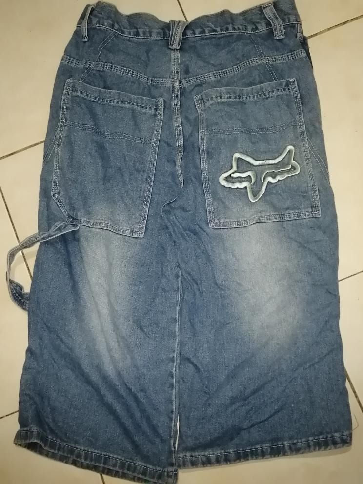 Fox carpenter jorts (Category: Shorts) located in Baguio. Submitted by tigidongti15327 (Listing ID 1388617987, Image 1). Description: Wla po ung tag Baguio loc lng plss.