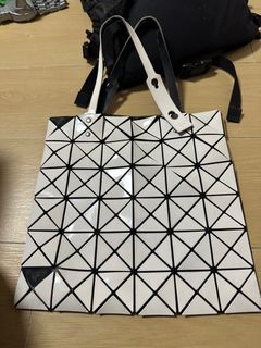 （分類：）位於 。 由 sinnnmm 提交（商品編號 1388525749，圖片 1）。簡介： 。