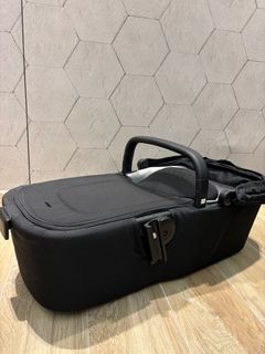（分類：）位於 。 由 oddfox_dad762 提交（商品編號 1388648941，圖片 1）。簡介： 。
