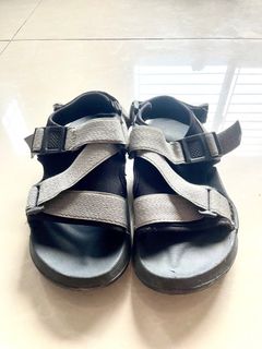 (Category: ) located in . Submitted by ynz_preloved (Listing ID 1388541836, Image 1). Description: .