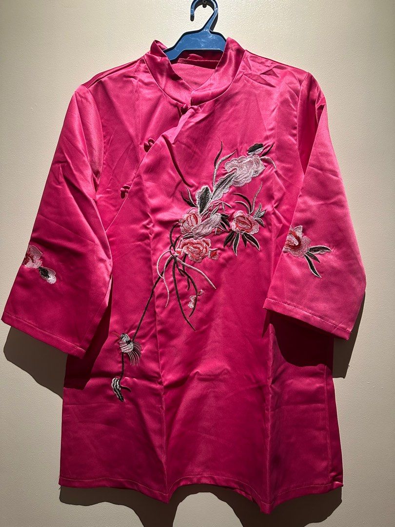 Plus Size Chong sam Chinese Dress (Category: Dresses) located in Pasig City. Submitted by margeshopping (Listing ID 1388650891, Image 1). Description: Beautiful one of a kind Plus size cheongsam chinese dress Up to 42” bust.