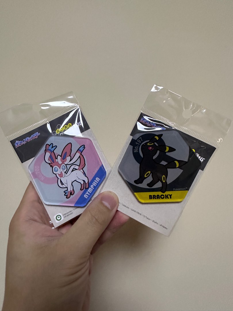 Pokemon Sylveon Umbreon 磁石 仙伊 月伊 一對, 興趣及遊戲, 玩具 & 遊戲類 - Carousell