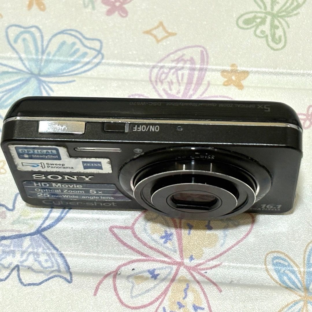 Sony Cybershot DSC W570 | Working | READ Description (Category: Cameras) located in Caloocan City. Submitted by altairrepa08619 (Listing ID 1388678513, Image 3). Description: sony cybershot dsc-w570 * price | 2000 * for repair but is turning on and working lcd * lens stuck and need lang ipa-repair Inclusions * 4gb Original Sony SD Card * Original Battery.