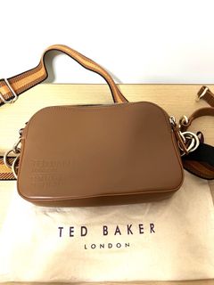 （分類：）位於 。 由 Tiff.tinkerbell 提交（商品編號 1388604920，圖片 1）。簡介： 。