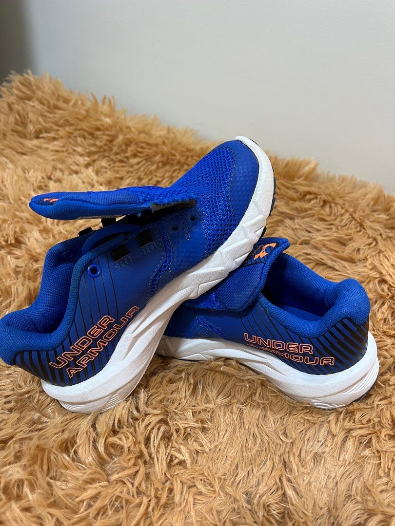 Underarmour Kids Shoes (Category: Babies & Kids Fashion) located in Taguig. Submitted by m.listings (Listing ID 1388564173, Image 3). Description: Authentic Underarmour, bought in Canada. Used only once. Size 28/ 17cm. Nego for sure buyer. Lalamove or Grab only..