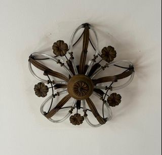 (Category: ) located in . Submitted by outlooker (Listing ID 1388545901, Image 1). Description: .