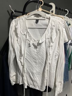 (Category: ) located in . Submitted by opalthriftingg (Listing ID 1388547235, Image 1). Description: .