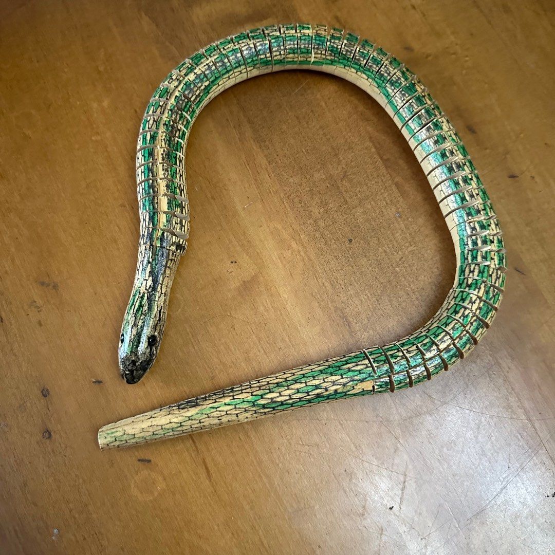 wooden snake toy (Category: Educational & Learning Toys) located in Makati City. Submitted by helloimcathy (Listing ID 1388690211, Image 1). Description: .