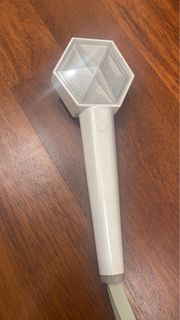 (Category: ) located in . Submitted by chanyeoliederp__ (Listing ID 1388667759, Image 1). Description: .
