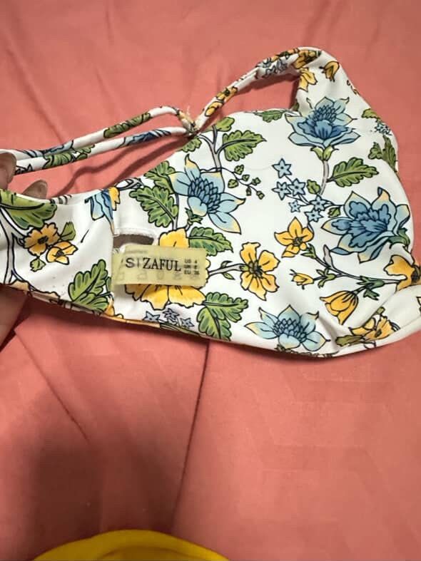 Zaful swimwear (XS-S) (Category: Bikinis & Swimsuits) located in Cebu City. Submitted by cebushoppee (Listing ID 1388687271, Image 2). Description: - Preloved (top worn once, bottom never used) - Zaful swimwear - Size XS-S - Bottom can also be worn as high-waisted - Ready to wear (clean and well kept) - Original price was around 480.