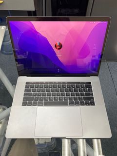 2016 MacBook Pro 15吋 4Core  i7-2.7GHz 16GB RAM 512SSD Radeon Pro 455 2GB VRAM 太空灰色 香港行貨 電池循環次數231 電池狀態正常 淨機 不議價 可預約到門市睇機64213655602307110