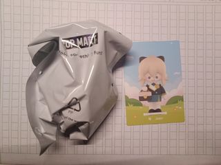 （分類：）位於 。 由 not_an_alien 提交（商品編號 1388893869，圖片 1）。簡介： 。